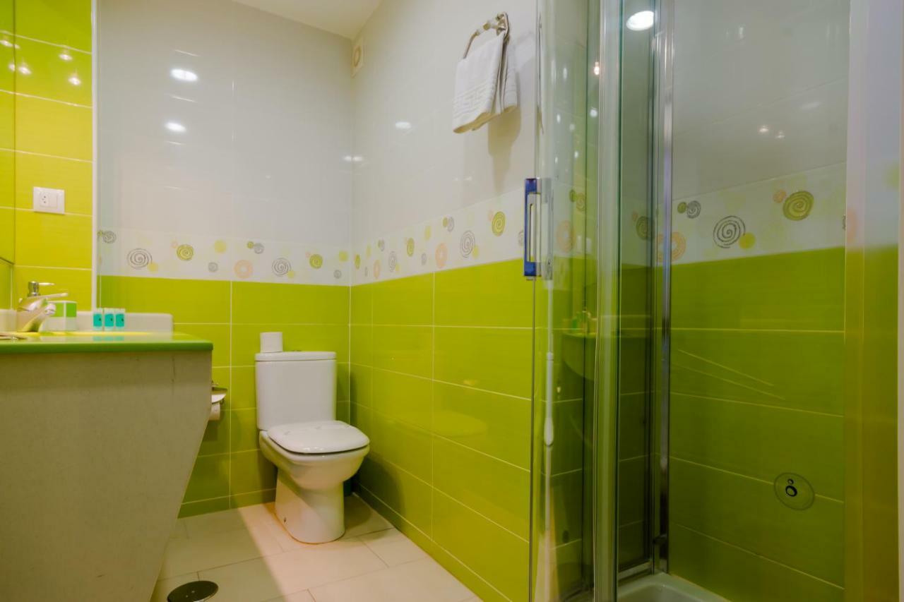 Apartamento Sea Views Рота Екстериор снимка