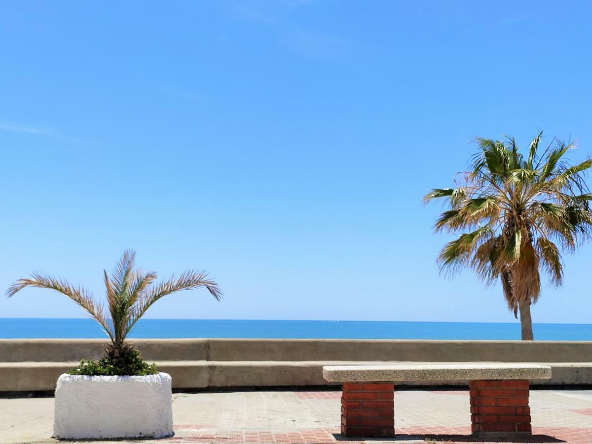 Apartamento Sea Views Рота Екстериор снимка
