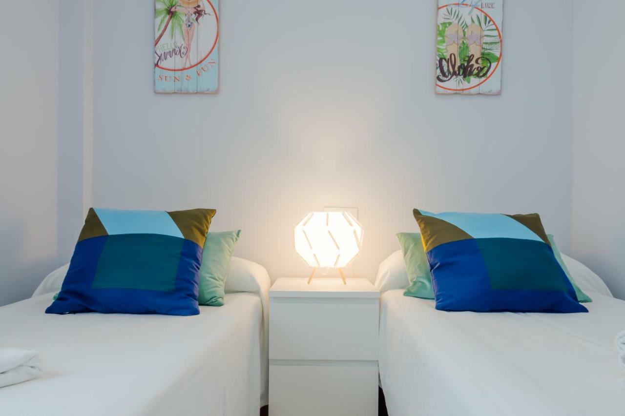 Apartamento Sea Views Рота Екстериор снимка