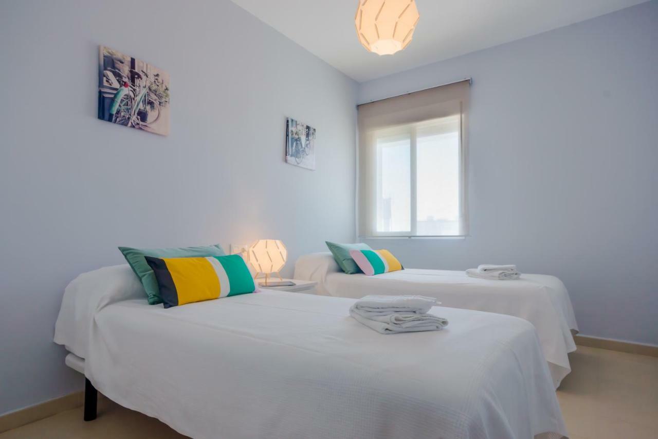 Apartamento Sea Views Рота Екстериор снимка